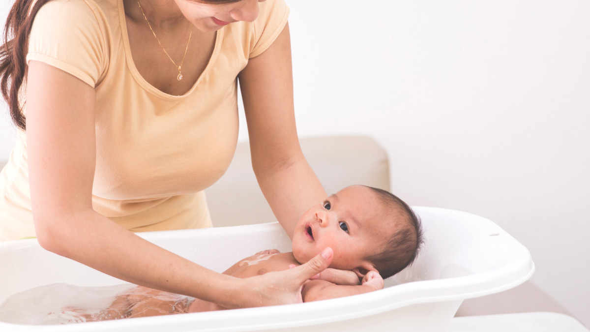 Kulit Bayi: 3 Prinsip Mengutamakan Kebersihan Penting untuk Rutinitas Mandi yang Aman