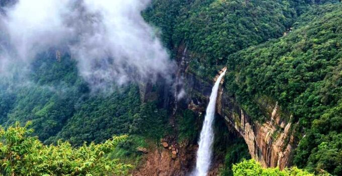 Cherrapunji: Absolutely Best Nature and Adventure Escape