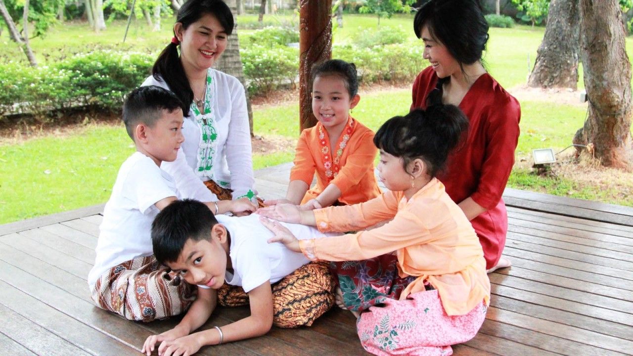 Cublak-Cublak Suweng: Permainan tradisional Jawa yang melibatkan lagu