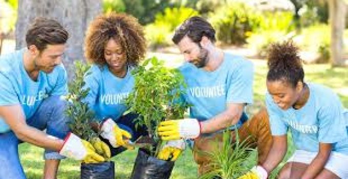 The Importance of Volunteer Work in Modern Society