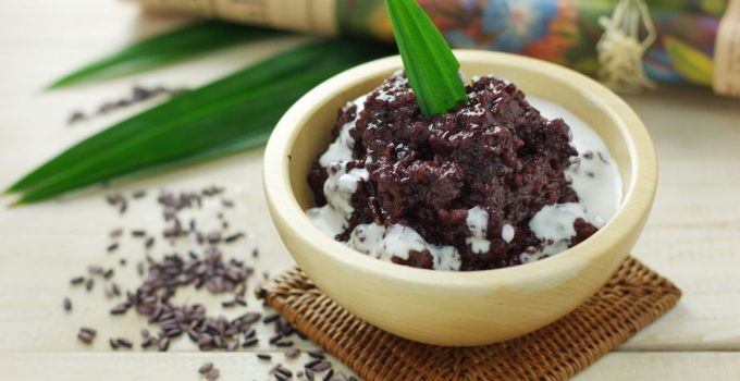 Bubur Ketan Hitam: Hidangan Tradisional yang Lezat dan Kaya Manfaat