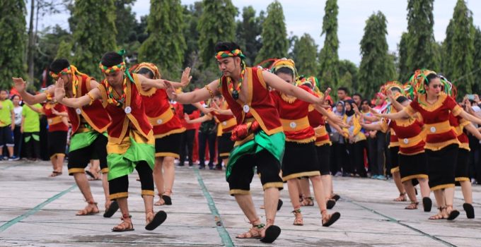 Tari Rentak Bulian: Ekspresi Budaya yang Memikat