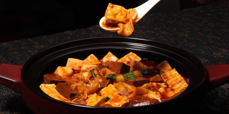 Tahu Sutra Szechuan: Perpaduan Tahu Lembut dan Saus Pedas yang Menggugah Selera