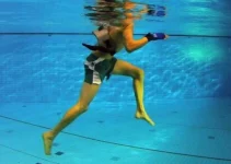 Aqua Jogging: Olahraga Ringan yang Diam-diam Bikin Badan Kuat