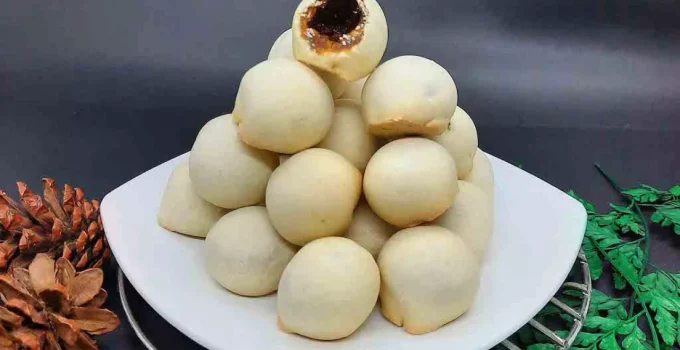 Endog Gludug: Si Telur Petir yang Menggelegar di Lidah