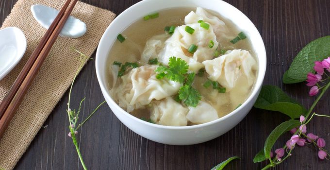 Resep Sup Pangsit Ayam yang Menggugah Selera