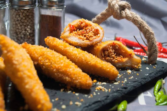 Roti Goreng isi Ayam